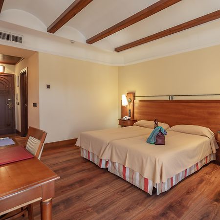 Hotel Abades غواذيكس المظهر الخارجي الصورة