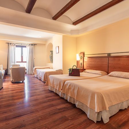 Hotel Abades غواذيكس المظهر الخارجي الصورة