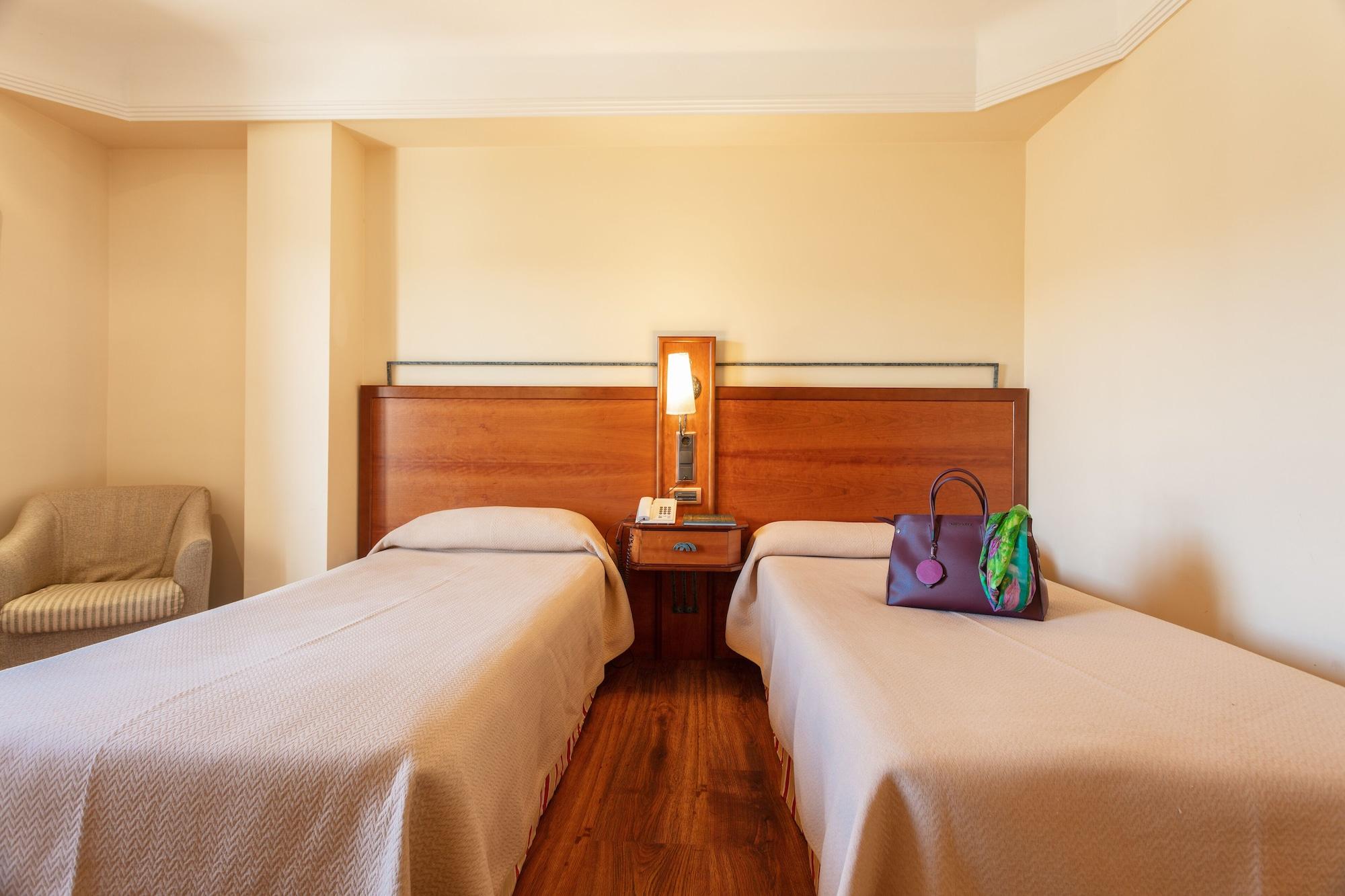 Hotel Abades غواذيكس المظهر الخارجي الصورة