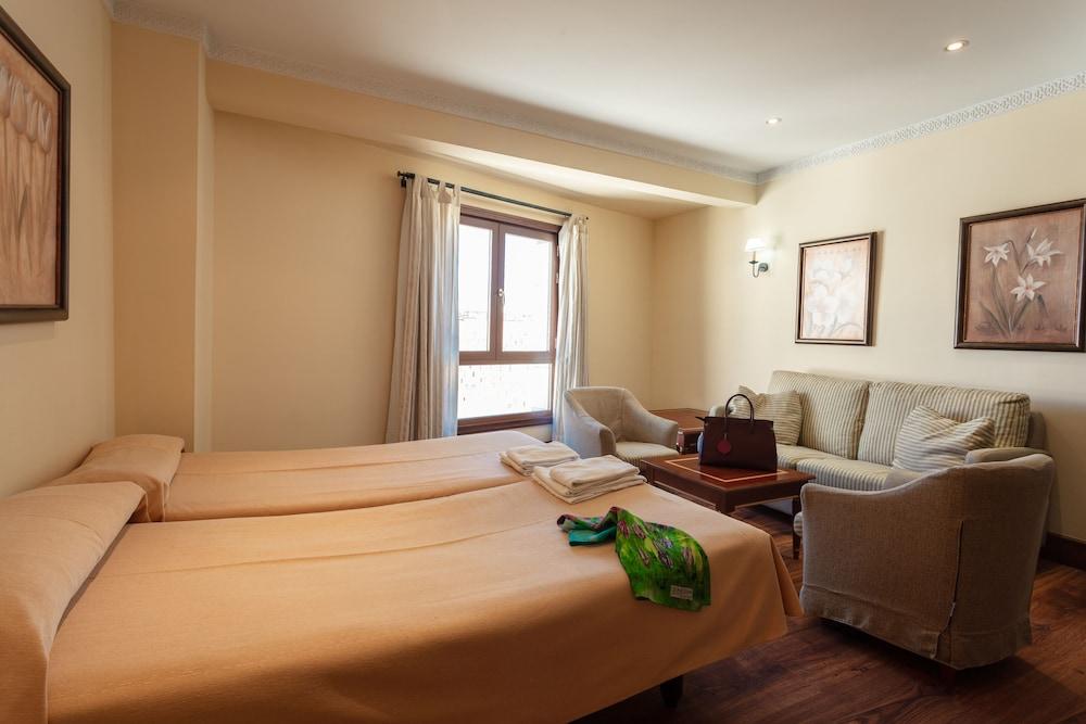 Hotel Abades غواذيكس المظهر الخارجي الصورة